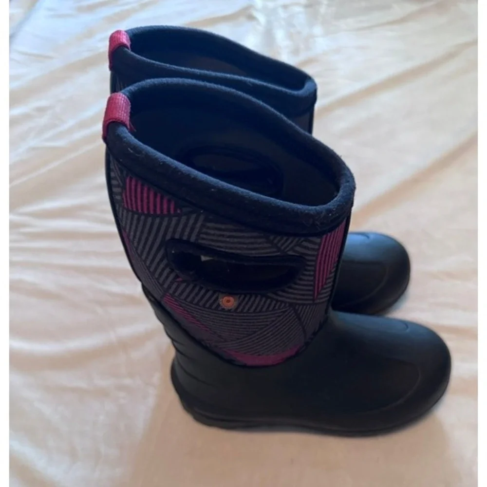 Bogs Kids Neo-Classic Geo Waterproof Insulated Winter Boots Black Pink Size 13